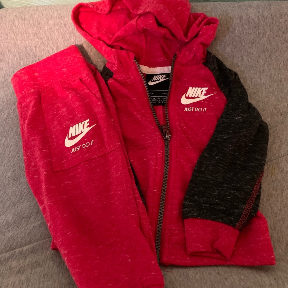 Nike warm up